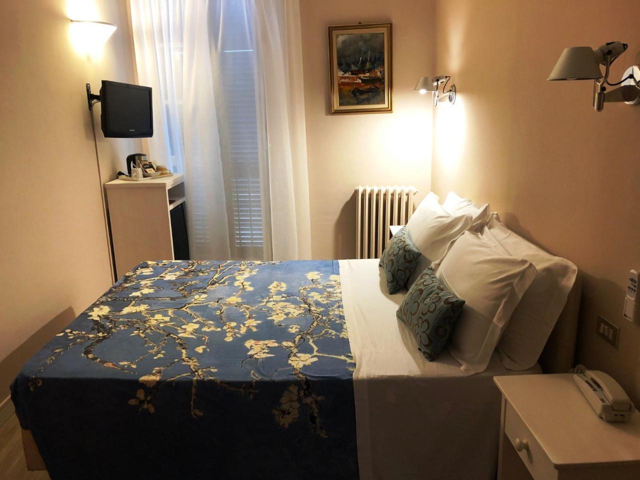 Hotel Antica Stallera Cannobio Exterior photo